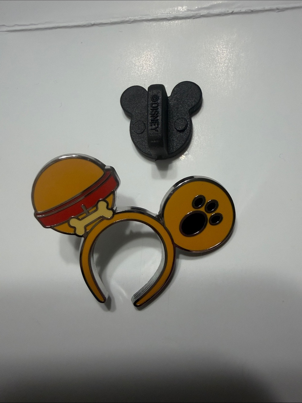 Disney Tokyo Disney Pluto ear headband pin